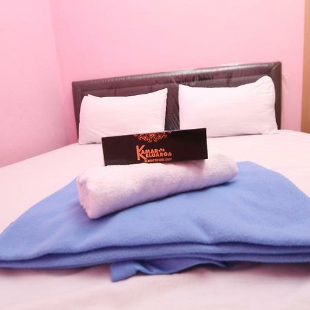 Hotel Kamar Keluarga Mangga Besar Jakarta Exterior foto