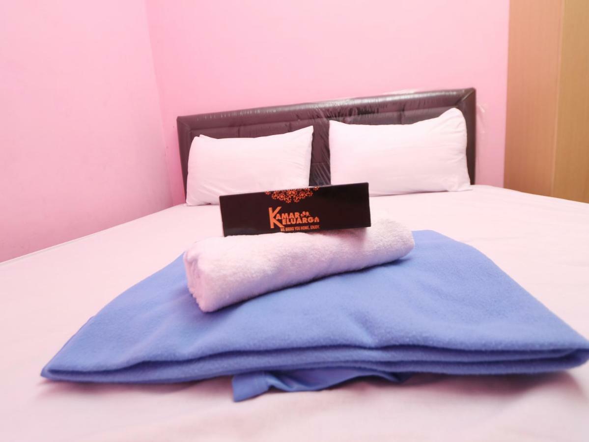 Hotel Kamar Keluarga Mangga Besar Jakarta Exterior foto
