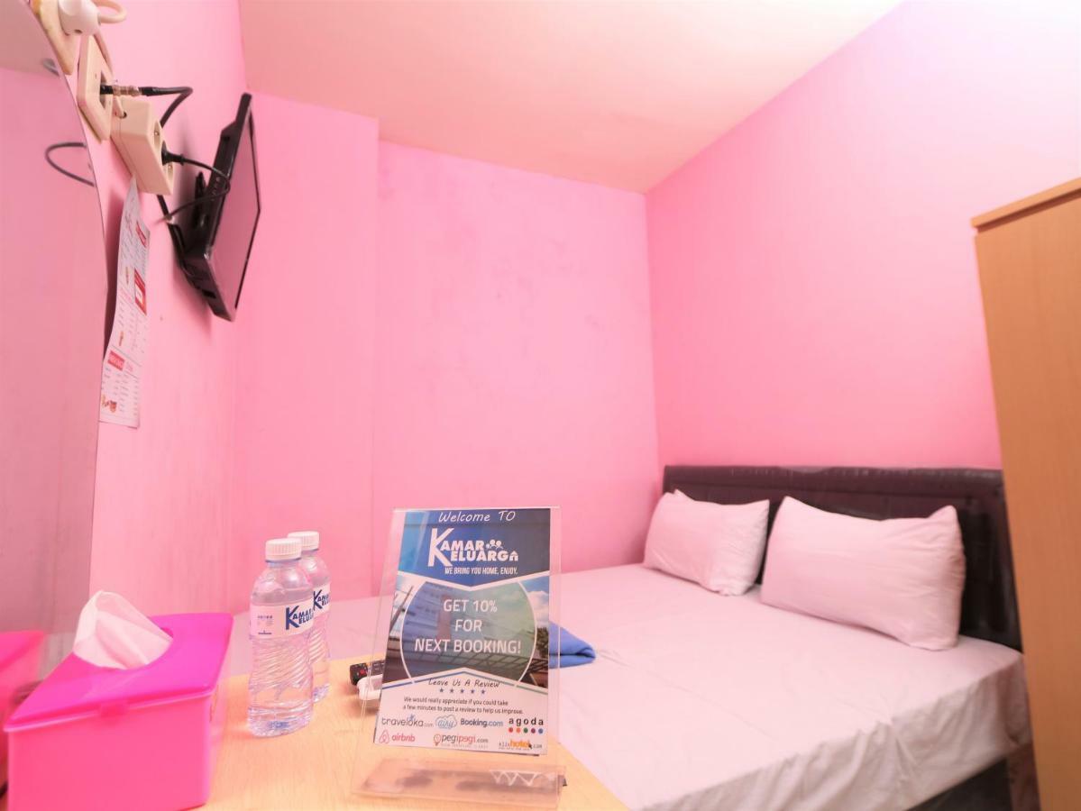 Hotel Kamar Keluarga Mangga Besar Jakarta Exterior foto